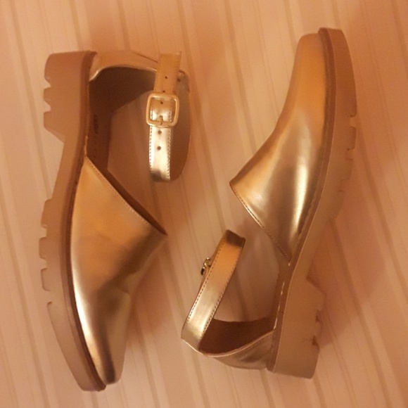 Gomvi Gold women shoes - Picture 1 of 5